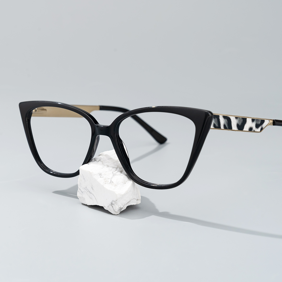 Meghan - Rectangle Black Eyeglasses - 5